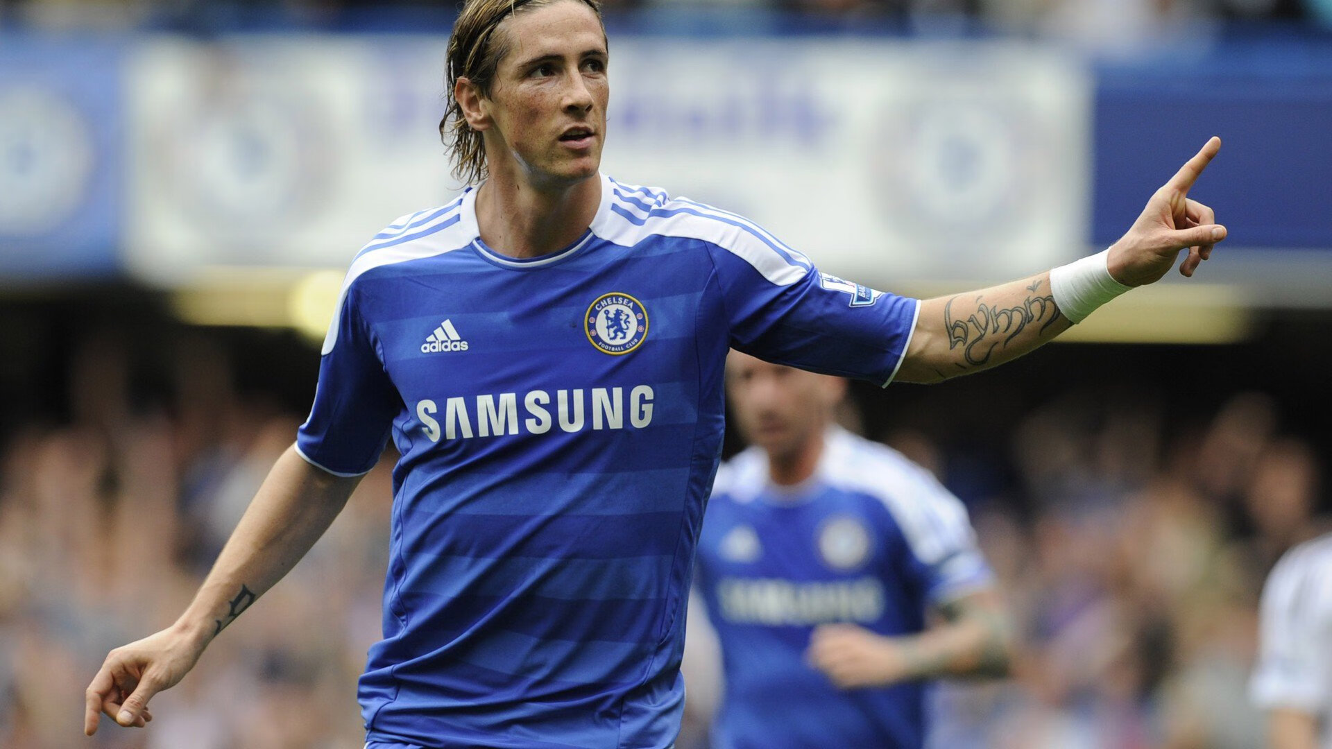 救世主!阿尔瓦雷斯两射一传,阿森纳逆转巴萨启示录